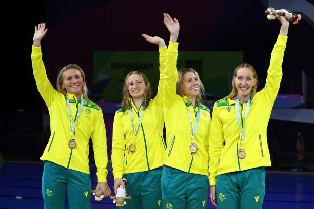 游泳装备品牌推荐:从泳镜到泳衣,哪些牌子最受欢迎?