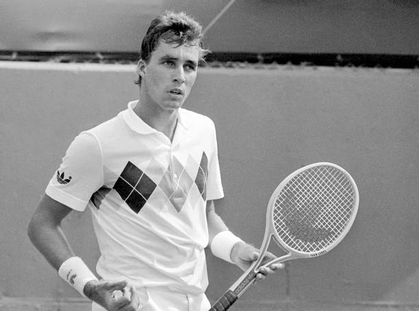 从菜鸟到高手,我的网球拍都感动哭了