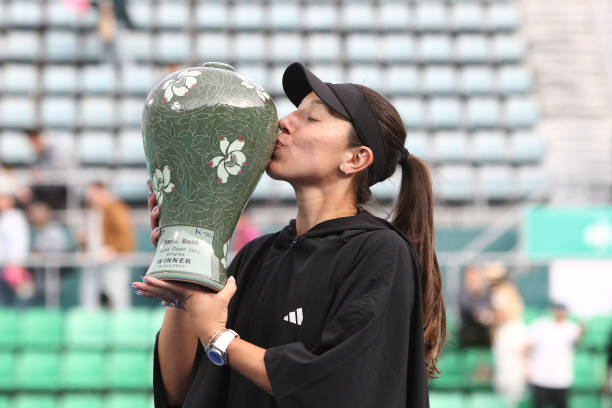 张喆网球教练履历：从运动员到专业教练的成长之路