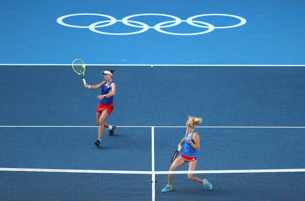 著名选手因发球超时被罚案例回顾