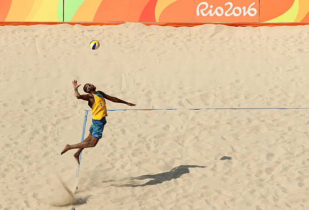 郎平身高数据大揭秘,原来她比想象中还要高!