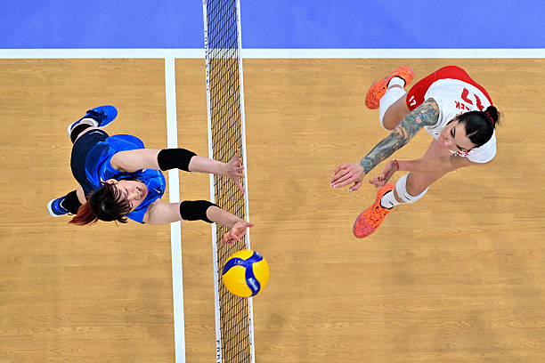 小学生排球比赛精彩集锦：扣杀、拦网、救球全收录