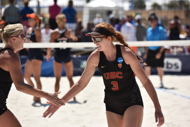 排球二传手的核心技巧与战术配合教学