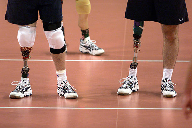 排球发球动作分解：图解发球过程中的关键步骤