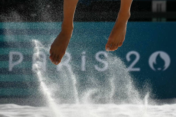 排球颠球手势常见错误及纠正方法