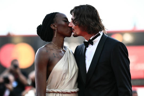 丁霞比赛精彩瞬间：回顾她在国际赛场的高光时刻