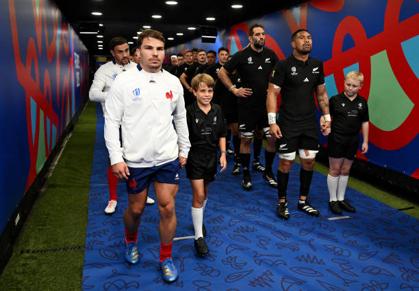 历届世界杯淘汰赛经典战役回顾