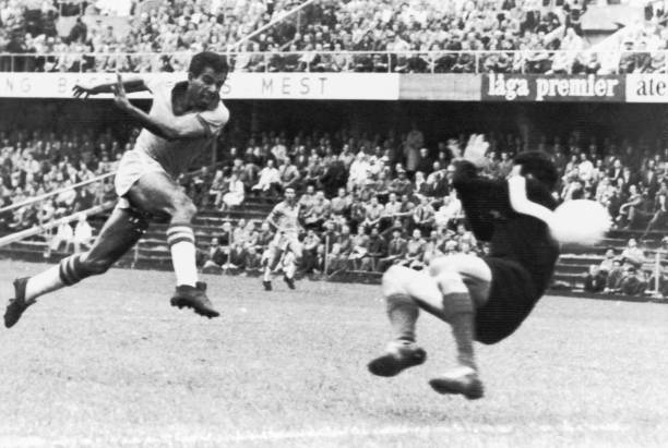 世界杯揭幕战首次在亚洲举行：首尔上岩体育场的荣耀时刻